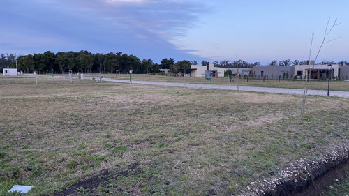 Oportunidad | Venta | Lote En Barrio Haras Del Mar