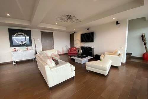 Imagen 7 de 25 de Vendo Fabuloso Ph En Begrand Alto Pedregal!!