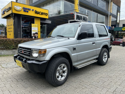 Mitsubishi Montero V 13 Vna Campero Pajero 3.0 2001 | TuCarro