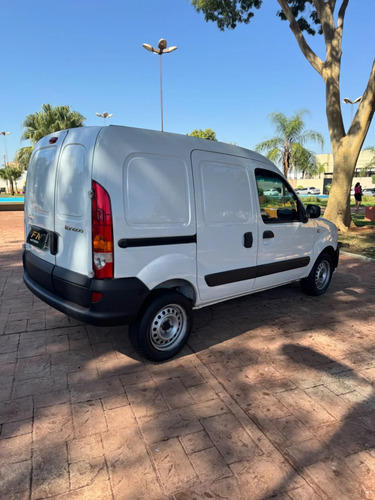Renault Kangoo 1.6 EXPRESS 16V FLEX 3P MANUAL