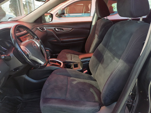 Nissan X-Trail 2.5 Advance 2 Row Mt