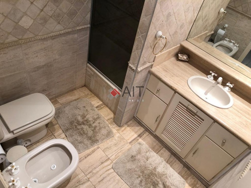 Imagen 10 de 17 de Casa 3 Dormitorios Y Piscina. Preciosa. Bien Ubicada Cerca Del Mar.