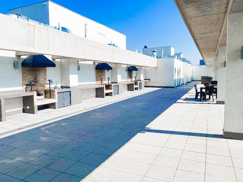 Depto 1d 1b 1e 1b Ubicado En Excelente Zona De Las Condes