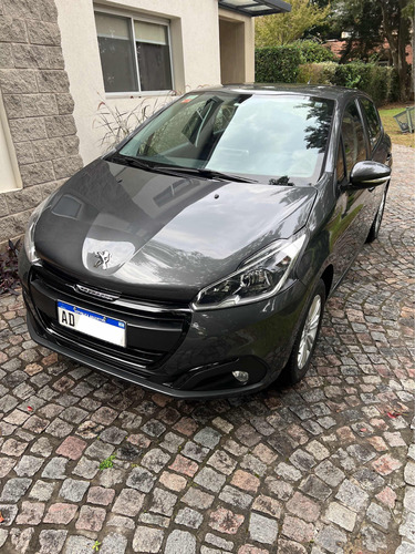 Peugeot 208 1.6 Allure