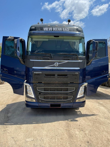 Imagem 1 de 14 de Volvo Fh 540 2016 6x4 Ocean Race - Mola