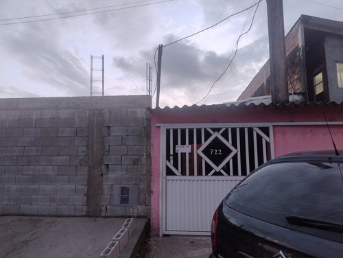 Casa Com 1 Quarto , 1 Quarto Com Suíte E Ar Condicionado
