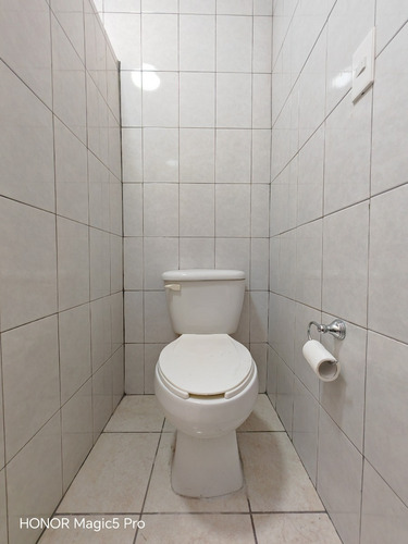 Casa Remodelada, 2 Recamaras, 2 Estacionamientos, Ixtapaluca