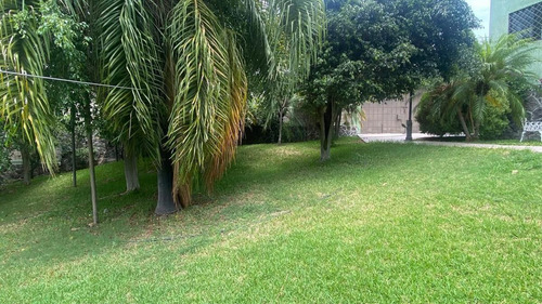 Casa En Venta Seminueva En Cuernavaca Con Areas Recreativas