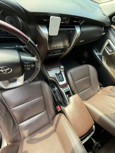 Toyota Sw4 4x4 Srx 2,8 Tdi 6 A/t 7a