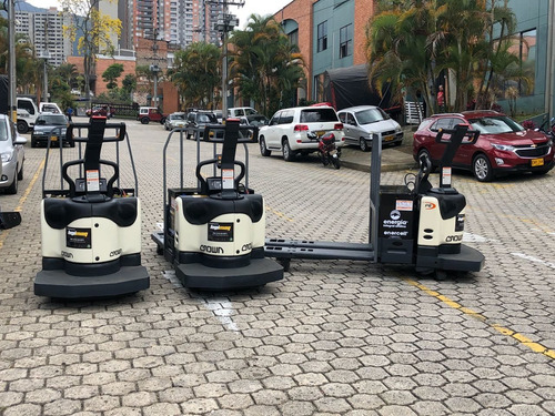 Imagen 3 de 14 de Porta Estibas Electrico Crown Pe4000/pe4500