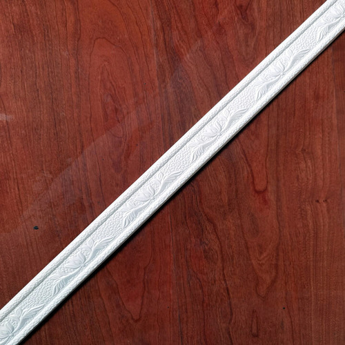 Moldura Autoadhesiva Para Zócalo De Pared