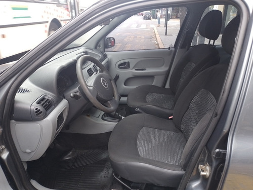 Imagen 9 de 12 de Renault Clio