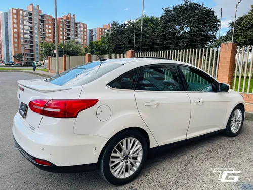 Ford Focus 2.0 Titanium