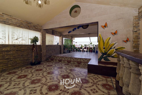 Imagen 1 de 29 de Casa En Hacienda La Silla, Guadalupe Con 2 Recámaras, 270 M², Id: 84896