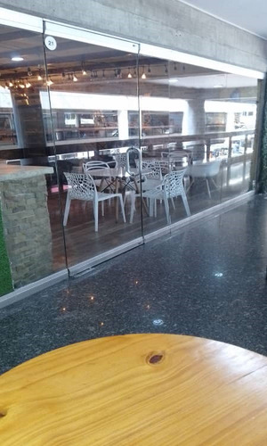 Local Comercial Restaurante Ubicado En El Centro Comercial Vizcaya Acropolis