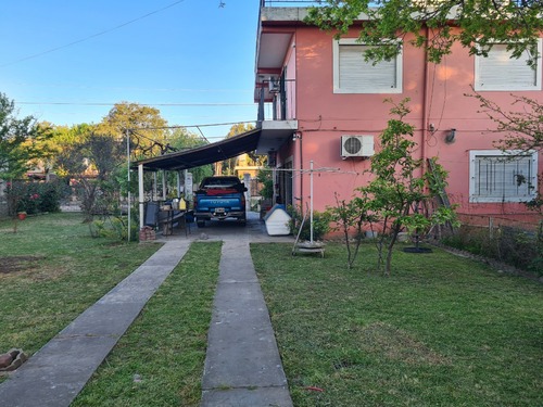 Casa Con Jardín, Pileta Y Parrilla En Lote Doble - Apto Crédito- Dueño Directo - Merlo