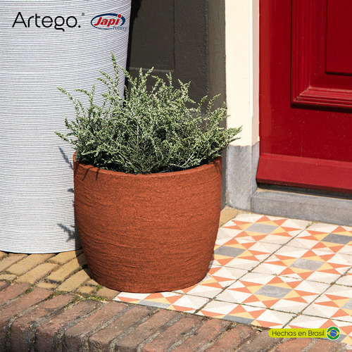 Maceta Moderna Para Exteriores Compacta De 20 Cm De Alto Cota Color Terracota De Polietileno Ultra Ligera Artego Japi Hecho En Brasil