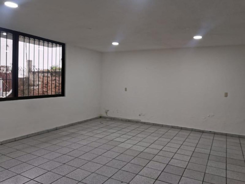 Venta Casa 4 Recamaras Colonia Del Valle En Tuxpan Veracruz.