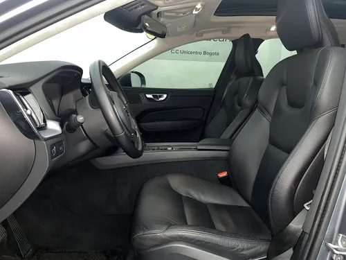 Volvo XC60 2.0 T5 Awd Momentum