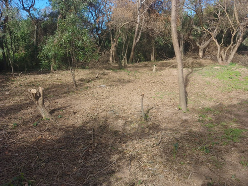 Terrenos En Loteo Rivado Cerca Del Rio