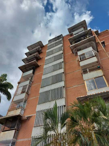 Apartamento De 77.49m2 En San Jacinto En Maracay