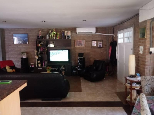 Venta Casa 3 Dormitorios - Ibarlucea - Excelente Inmueble
