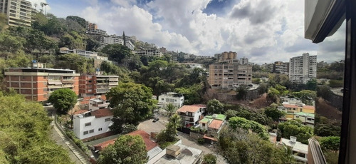 Imagen 5 de 9 de Alquilo Colinas Bello Monte Cerca De Las Mercedes 2 Estac