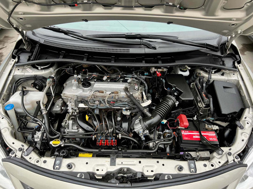 Imagen 10 de 12 de Toyota Corolla 2014 1.8 Xli Mt 136cv