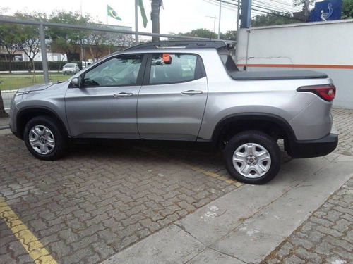 Imagem 6 de 9 de Fiat Toro 1.8 16v Evo Flex Freedom At6