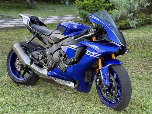 Yamaha R1