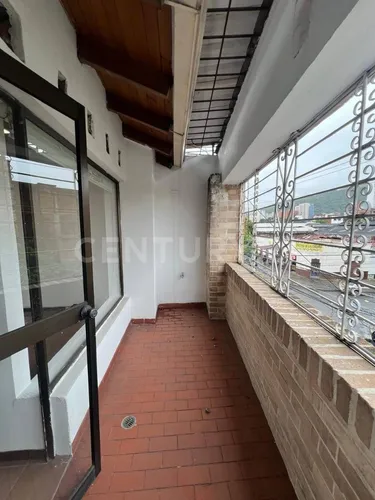 Excelente Bodega Con Oficinas