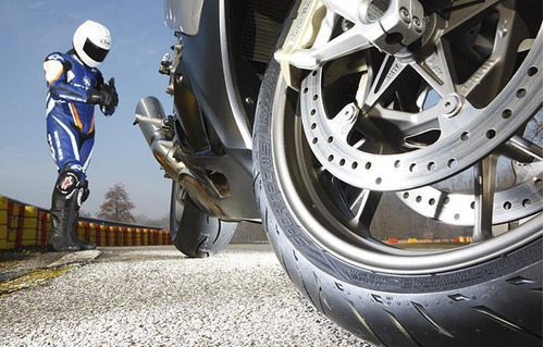 Imagen 5 de 10 de Cubierta Metzeler 140/70r17tl Sportec M5 Yamaha Yzf-r3 A 320