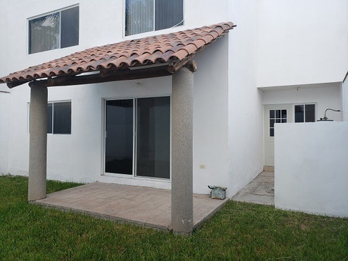 Imagen 22 de 23 de Casa En Renta En Residencial Senderos - (2)
