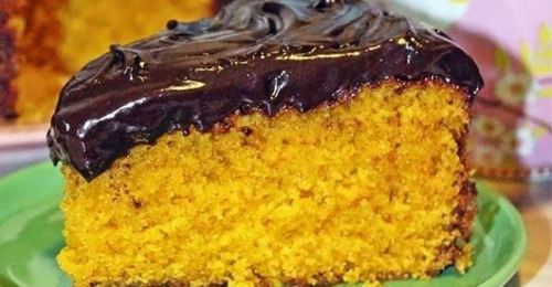 Bolo De Cenoura Com Cobertura De Brigadeiro 