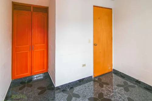 Casa En Venta En Casa De Dos Niveles Estacion Primera. Cod V12850