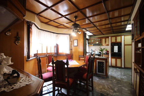 Imagen 4 de 30 de Venta Casa 7 Ambientes Caballito Pileta Cocheras