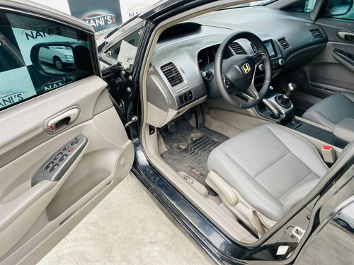 Imagem 11 de 15 de Honda Civic 1.8 Lxs 16v Flex 4p Manual