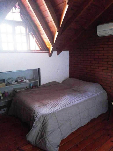 Imagen 12 de 17 de Venta De Casa Chalet Con 4 Dormitorios En Wilde Centro