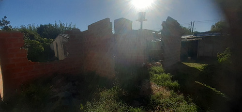 Terreno De 264 M2 Con Casa De 3 Ambientes A Reciclar!