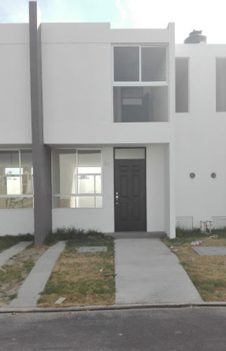 Vendo Casa En Fracc. Terrasolare, Tonala Junto Plaza Fuente San Gaspar