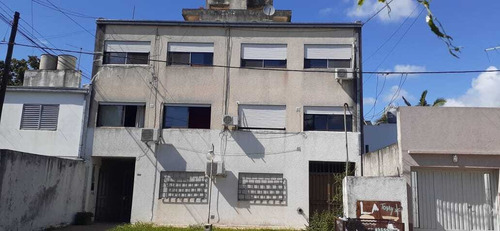68 Entre 29 Y 30 - Departamento De Un Dormitorio En Venta (inversores)