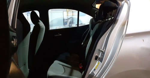 Imagen 14 de 15 de Chevrolet Aveo 2020 1.5 Lt At