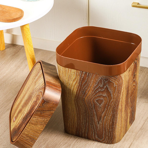 Cesta De Basura De Basura De Basura De Basura, Rústica Con