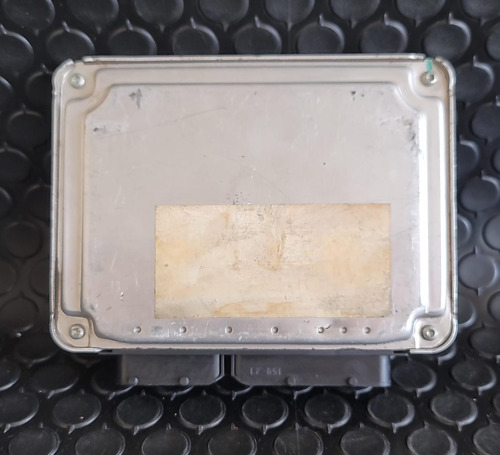 Computadora Ecu Jetta Beetle 2005-2006 2.0 06a906032rj Libre (Usado)