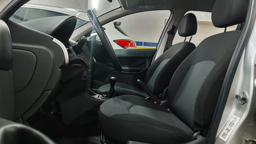 Peugeot 207 1.4 Xr 8v Flex 4p Manual