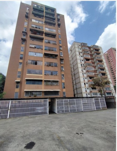 Apartamento/91m2/2hb/2b/1pe.md