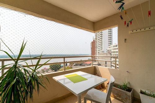 Venta 2 Dormitorios Con Vista Al Rio Y Cochera