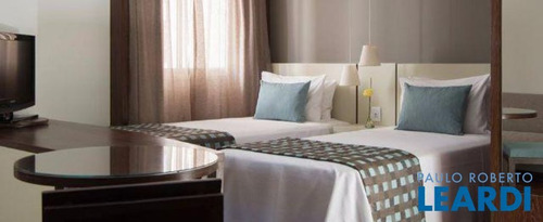 Imagem 1 de 14 de Flat - Jardim Paulista - Sp - 498982