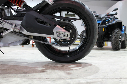 Imagen 7 de 11 de Aprilia Rs 660 2022
