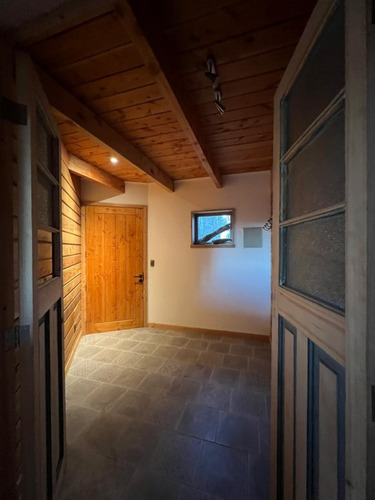 Arriendo En Pucón: Amplia Casa En Los Riscos